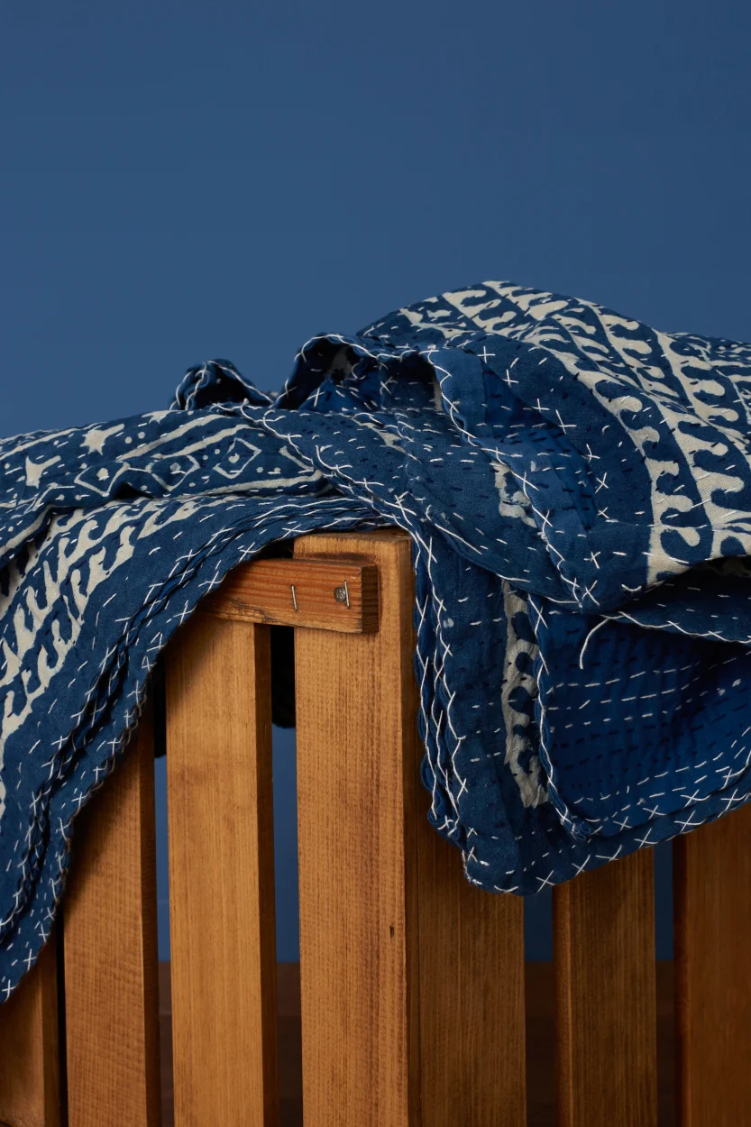 BLANKET | WOODBLOCK INDIGO DYE - Image 2