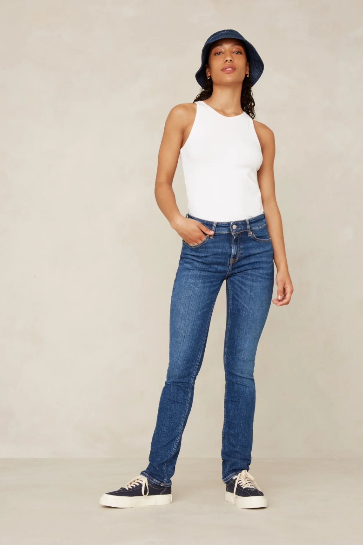 EMI | JOURNEY MID USED - Image 3
