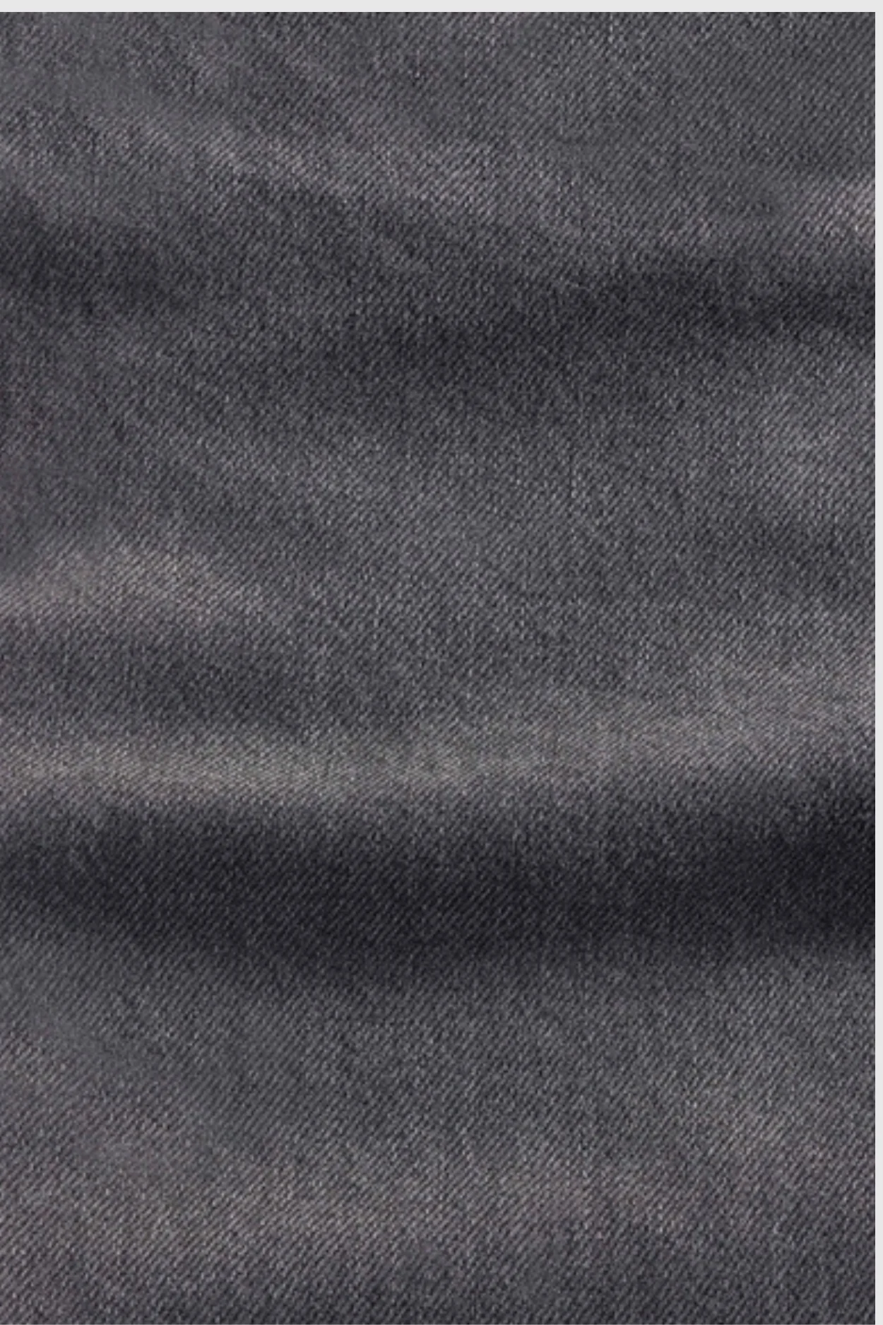 JERRICK | HOLO GREY WORN - Image 5